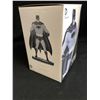 Image 2 : BATMAN BLACK & WHITE: DICK SPRANG BATMAN STATUE (2014) DC COLLECTIBLES