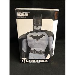 DC Collectibles Batman Black & White 7.69" Statue By John Romita Jr
