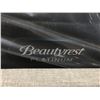 Image 2 : QUEEN SIZE BEAUTYREST PLATINUM MATTRESS