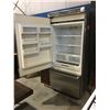 Image 2 : ULTRALINE PROFESSIONAL STAINLESS STEEL 36" WIDE 2 DOOR COMMERCIAL QUALITY COUNTER DEPTH