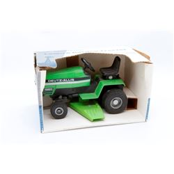 Duetz Allis garden tractor Scale Models Has Box
