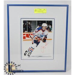 SIGNED FRAMED #12 OILERS HOCKEY PLAYER PICTURE.