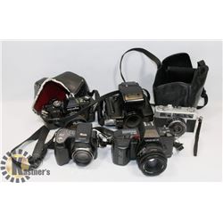 FLAT OF 5 VINTAGE CAMERAS MINOLTA