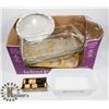 Image 1 : LOT OF BAKING OVEN SAFE DISHES