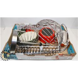 FLAT OF KITCHEN STONEWARE