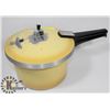Image 1 : VINTAGE PRESTO PRESSURE COOKER