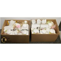 9 WHITE ORNATE LANTERNS WITH LED PILLAR CANDLES