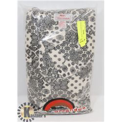 NEW WARRENDALE 2X PYJAMAS