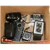 Image 1 : BOX OF VINTAGE CAMERAS