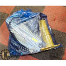 COLEMAN INFLATABLE RAFT WITH PUMP AND TWO