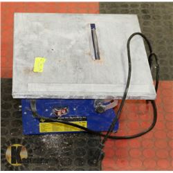 7" TABLE TOP TILE SAW.