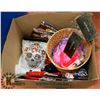 Image 1 : BOX OF ASSORTED HALLOWEEN COSTUMES, MASKS, HAIR