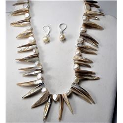18)  NATURAL FRESHWATER PEARL &