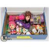 Image 1 : BOX OF TOY MINIATURES