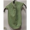 Image 1 : GREEN PET T-SHIRT SIZE SMALL.