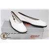 Image 1 : AEROSOLES WHITE SZ 6