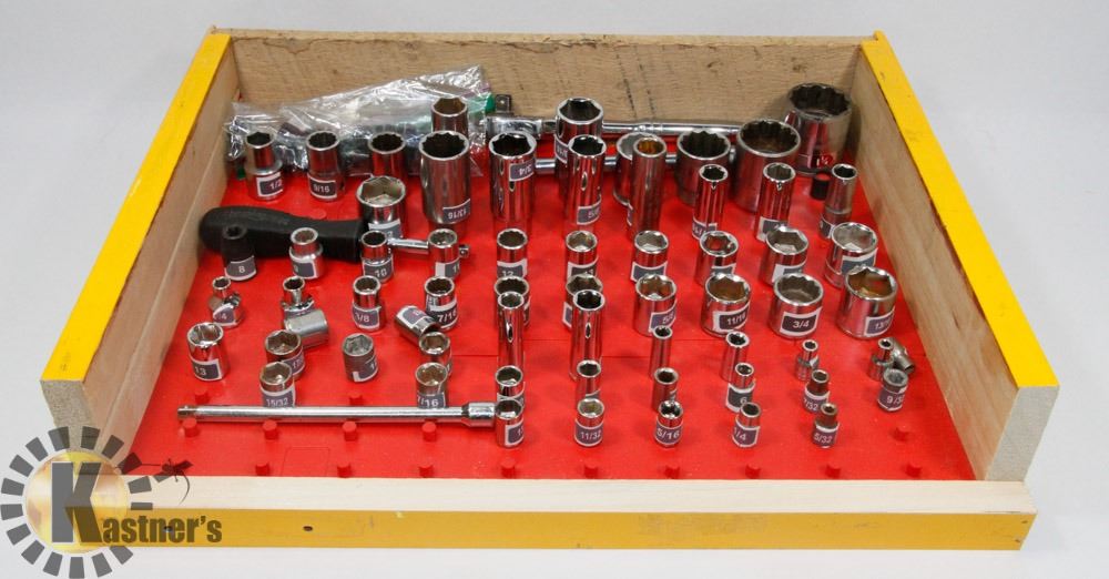 60 PC SOCKET SET 1/4 3/8 & 1/2
