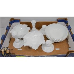 SET OF 8 PIECES OF FENTON MILK GLASS, 4