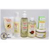 Image 1 : BAG OF ASSORTED BURTS BEES BEAUTY PRODUCTS