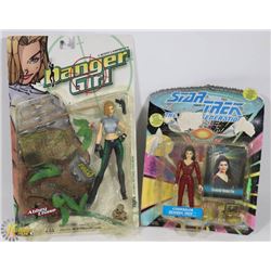 SET OF 2 FIGURINES MCFARLANE 1999