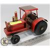 Image 1 : ANTIQUE LOOK TOY TRACTOR