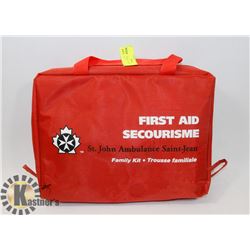 ST.JOHN AMBULANCE FIRST AID FAMILY KIT IN