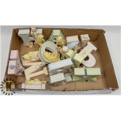 LOT OF 12 DISNEY WINNIE THE POOH