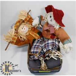 BOY AND GIRL SCARECROW