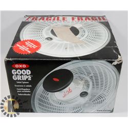 XOX SALAD SPINNER