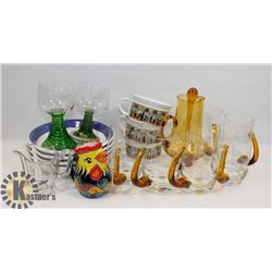 BOX OF ANTIQUE GLASSWARE AND CRYSTAL,