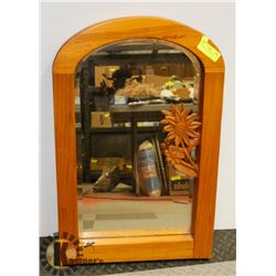 WOOD WALL MIRROR 18 X 28