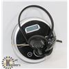 Image 1 : INSIGNIA CD PLAYER W/ FM RADIO & HEADPHONES
