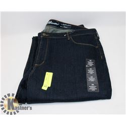 NEW EDDIE BAUER WOMEN PANTS SIZE 20