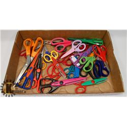 FLAT OF MOSTLY CRAFTING SUPPLIES.