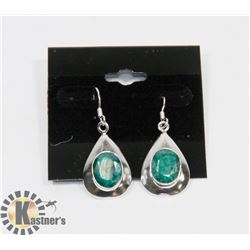# 47-EMERALD DANGLING EARRINGS