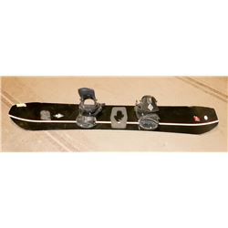 K2 SNOWBOARD W/ BINDINGS