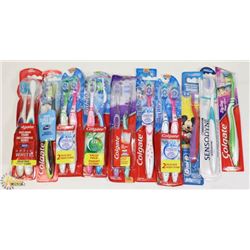 BAG OF TOOTHBRUSHES