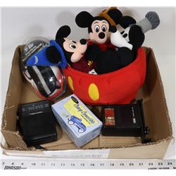 BOX MISCELLANEOUS COLLECTIBLES-RADIOSHACK