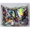Image 1 : LARGE BAG (12"X16") FULL OF LEGO W/LOTS