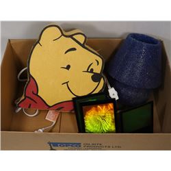 BOX WITH WINNIE THE POOH & BLUE CHILDREN'S