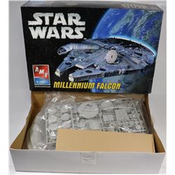 STAR WARS MILLENIUM FALCON MODEL BY AMT ERTL