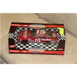 AMERICAN MUSCLE MOTORCRAFT FORD T-BIRD DIECAST