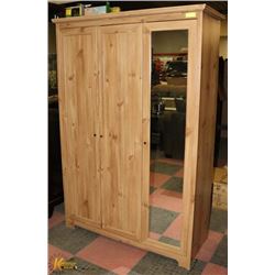 DOUBLE DOOR WOODEN WARDROBE WITH ADDITIONAL