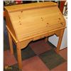 Image 1 : KNOTTY-PINE SOLID WOOD ROLL-TOP DESK