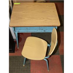 VINTAGE BLUE METAL CHILDRENS SCHOOL DESK WITH WOOD