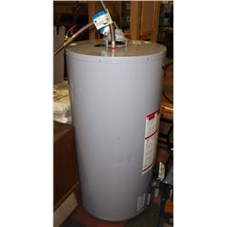 AO SMITH 50 GALLON HOT WATER TANK, #GCRL50-600