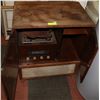 Image 1 : VINTAGE RECORD RADIO PLAYER.
