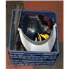 Image 1 : SMALL CRATE W/ HARD HATS, SAFETY GLASSES AND MORE.