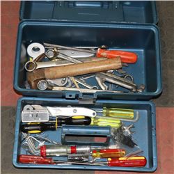 PLANO TOOLBOX INCL 2 LEVELS OF ASSORTED TOOLS,
