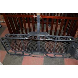 METAL HITCH MOUNT CARRIER